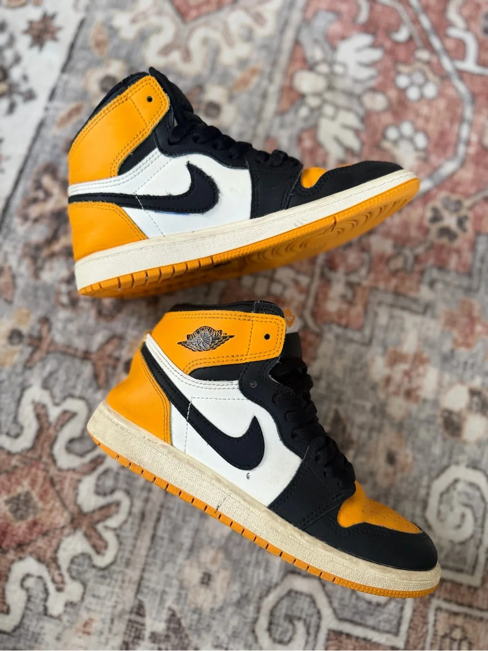 Nike Kids High-Top Sneakers in Black, White & Yellow-Orange